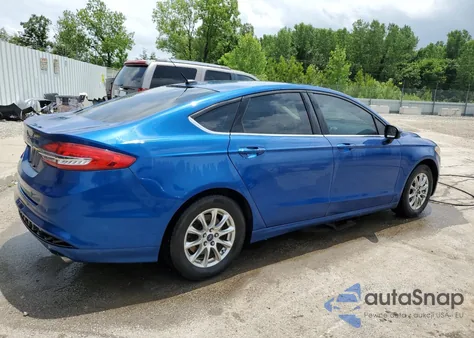 2017 Ford Fusion S z USA, uszkodzony, nr VIN 3FA6P0G73HR108865